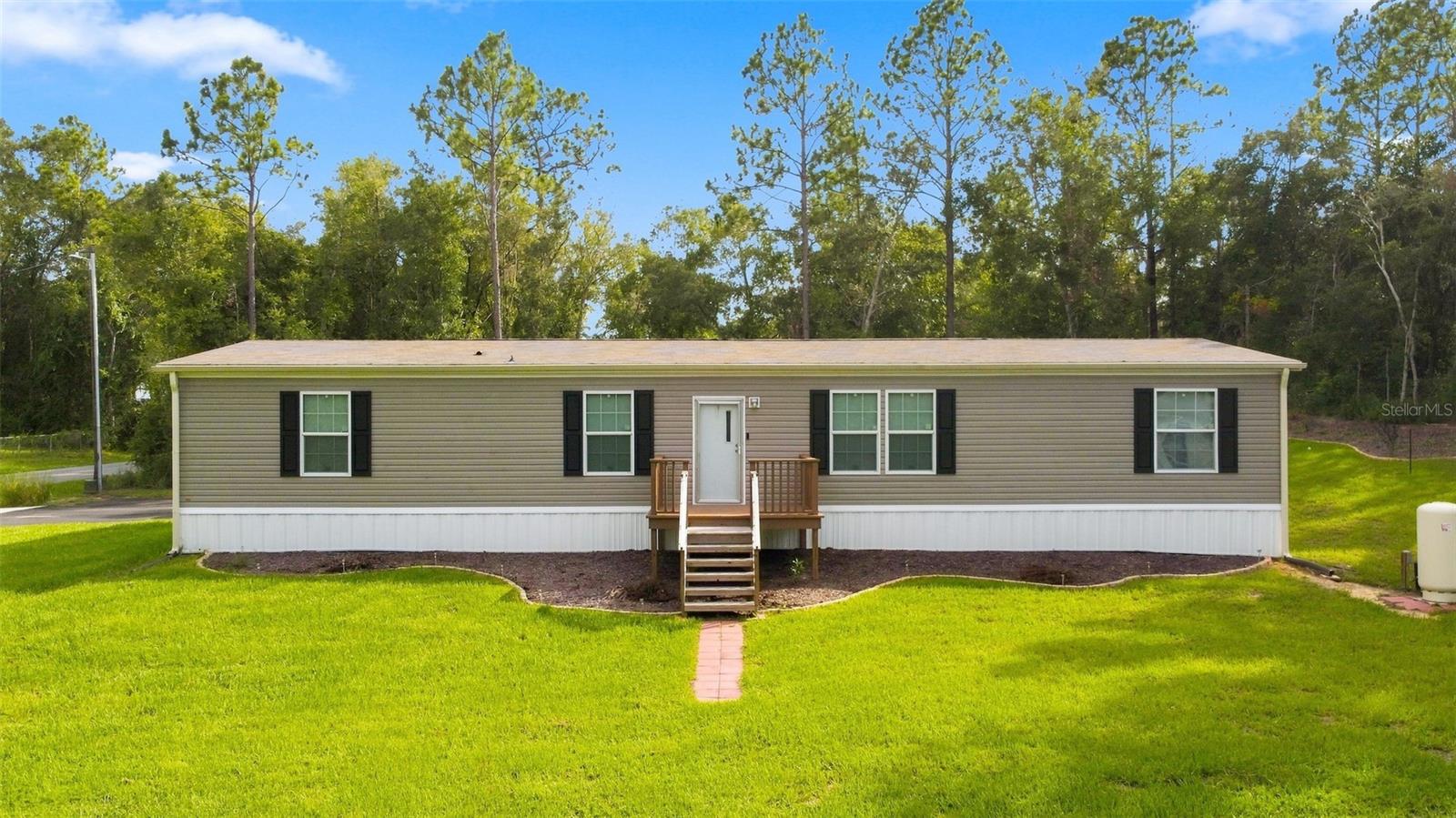 6988 N Palmer Way Property Photo 1