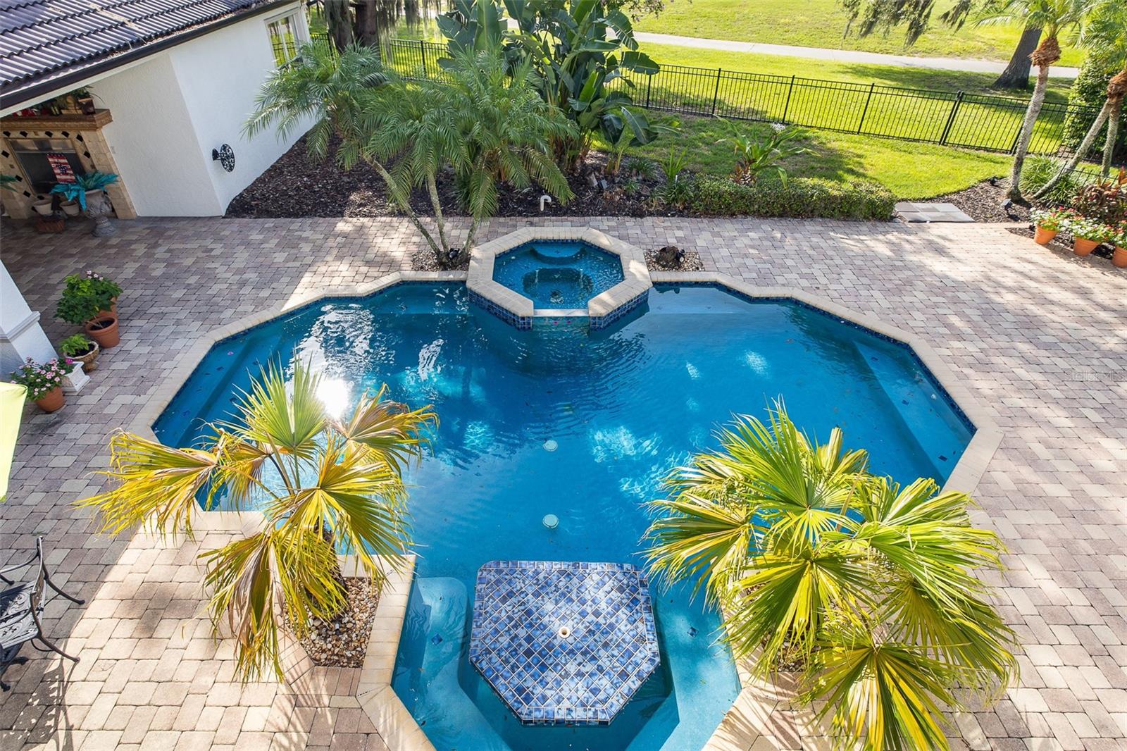 10628 Pontofino Cir Property Photo 5