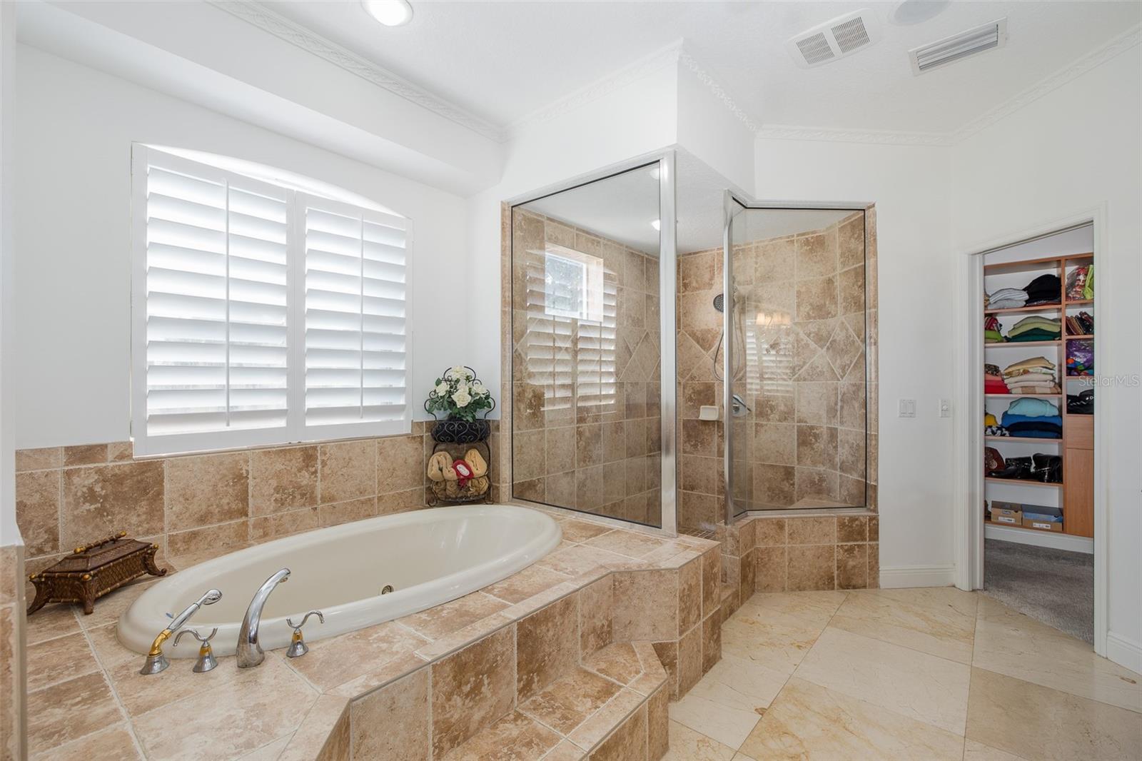10628 Pontofino Cir Property Photo 34