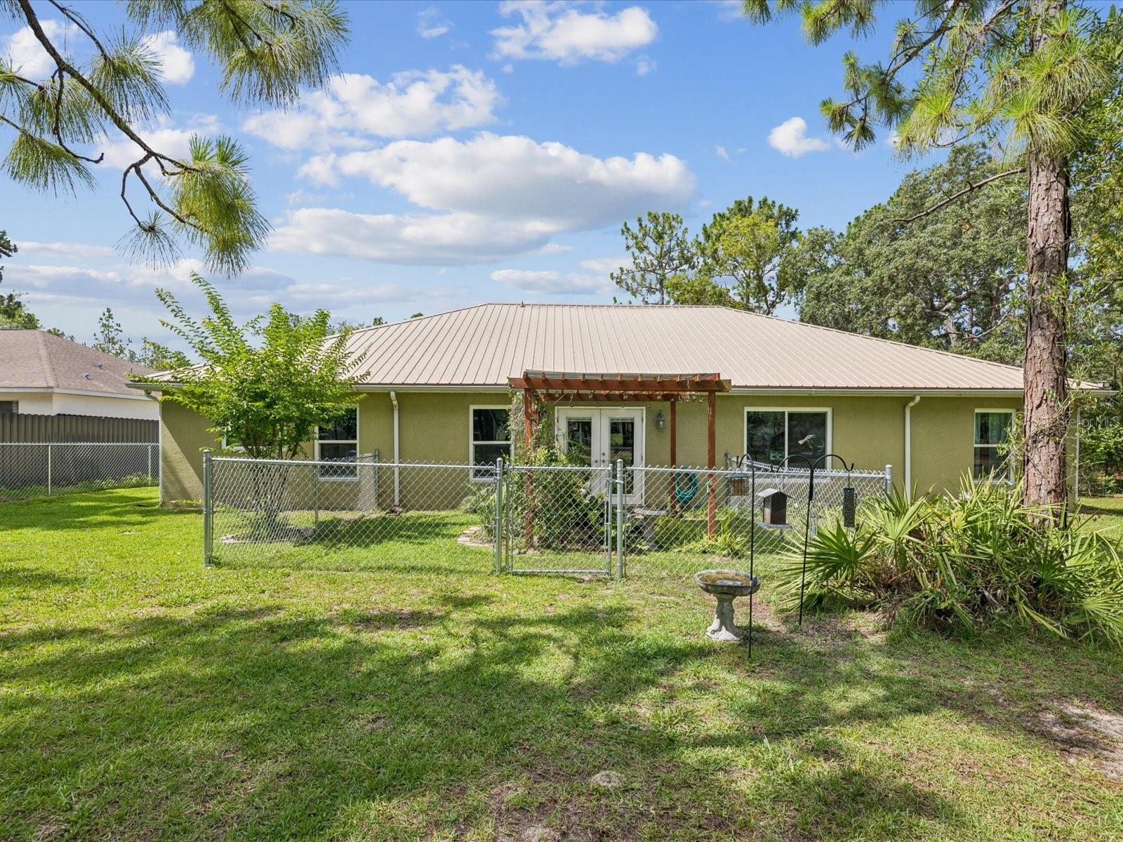 12229 Barnevelde Rd Property Photo 3