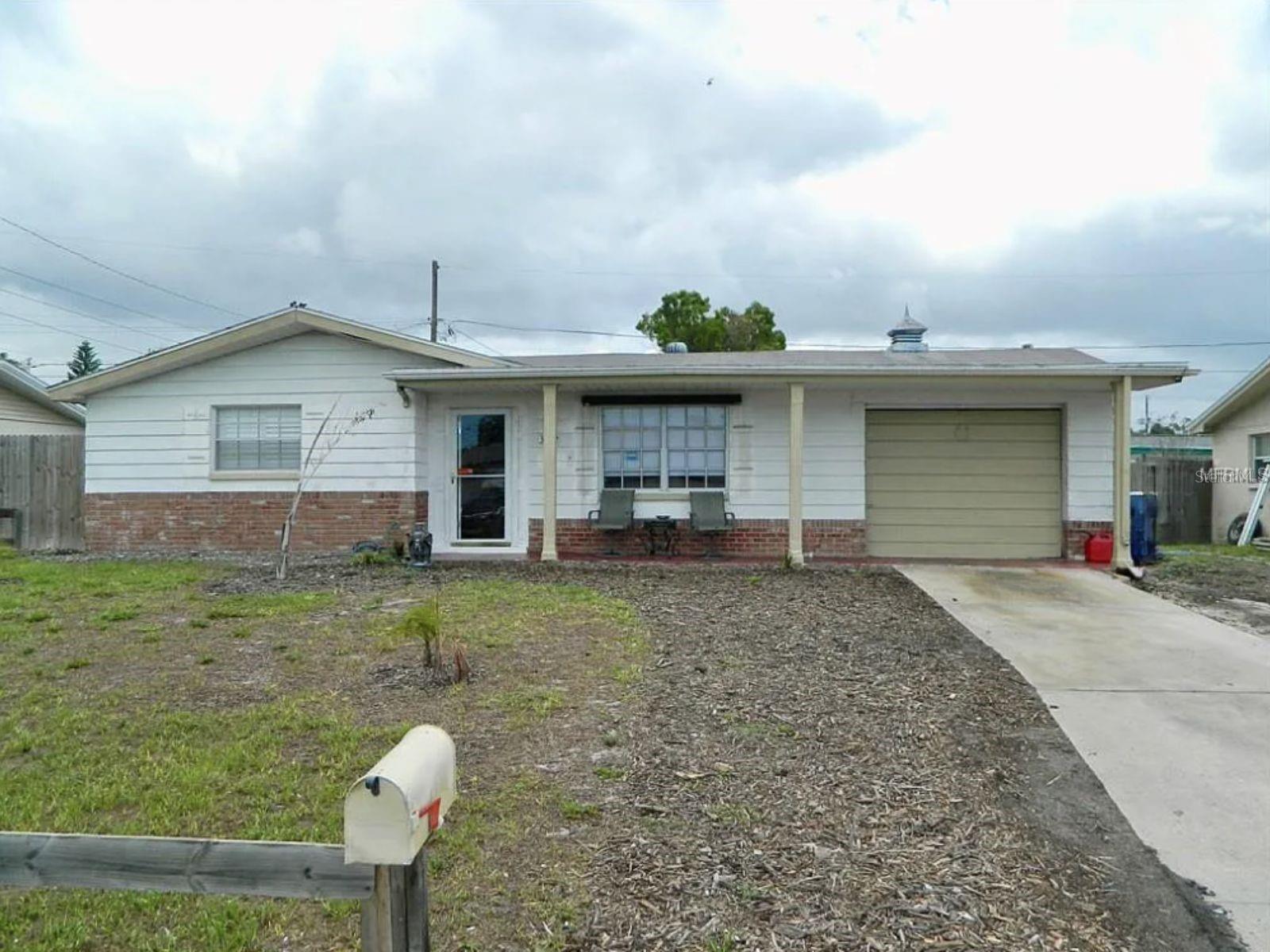 3442 WILTSHIRE DR Property Photo 1
