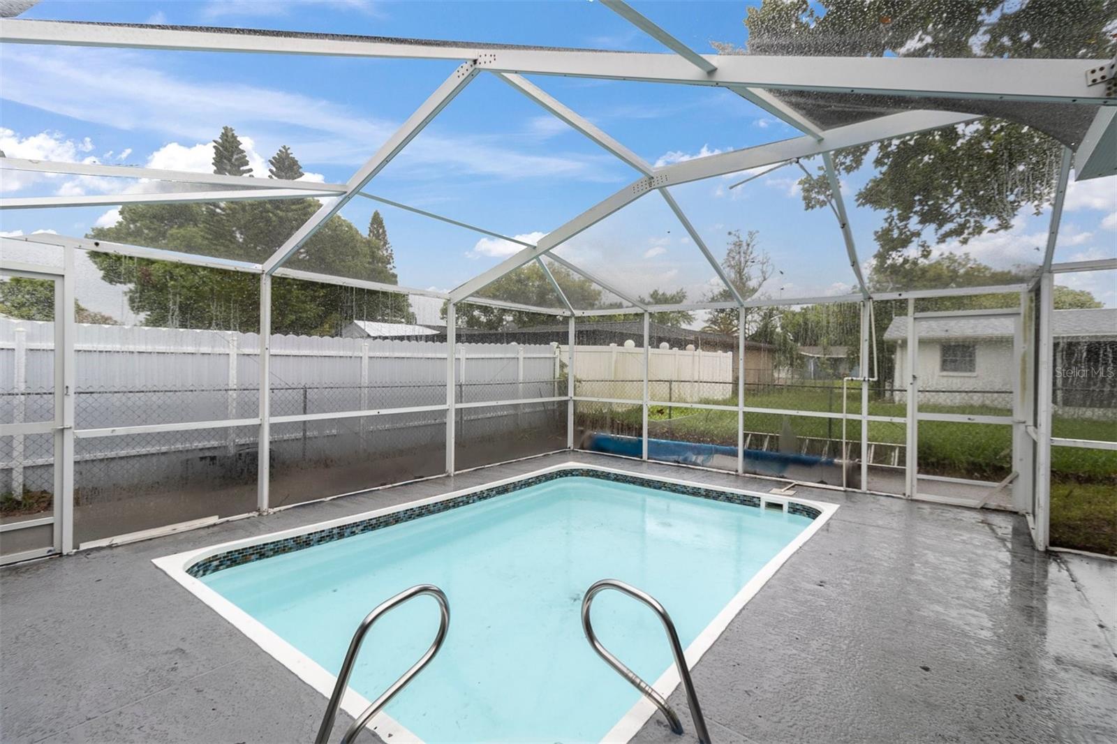 9203 Greenbriar Ln Property Photo 12