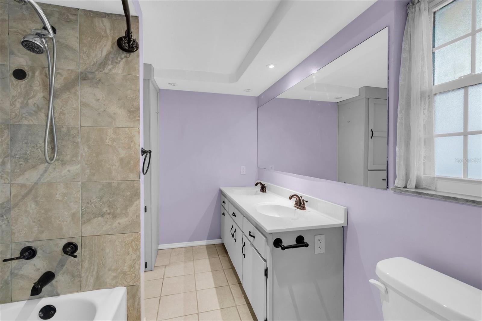 9203 Greenbriar Ln Property Photo 18