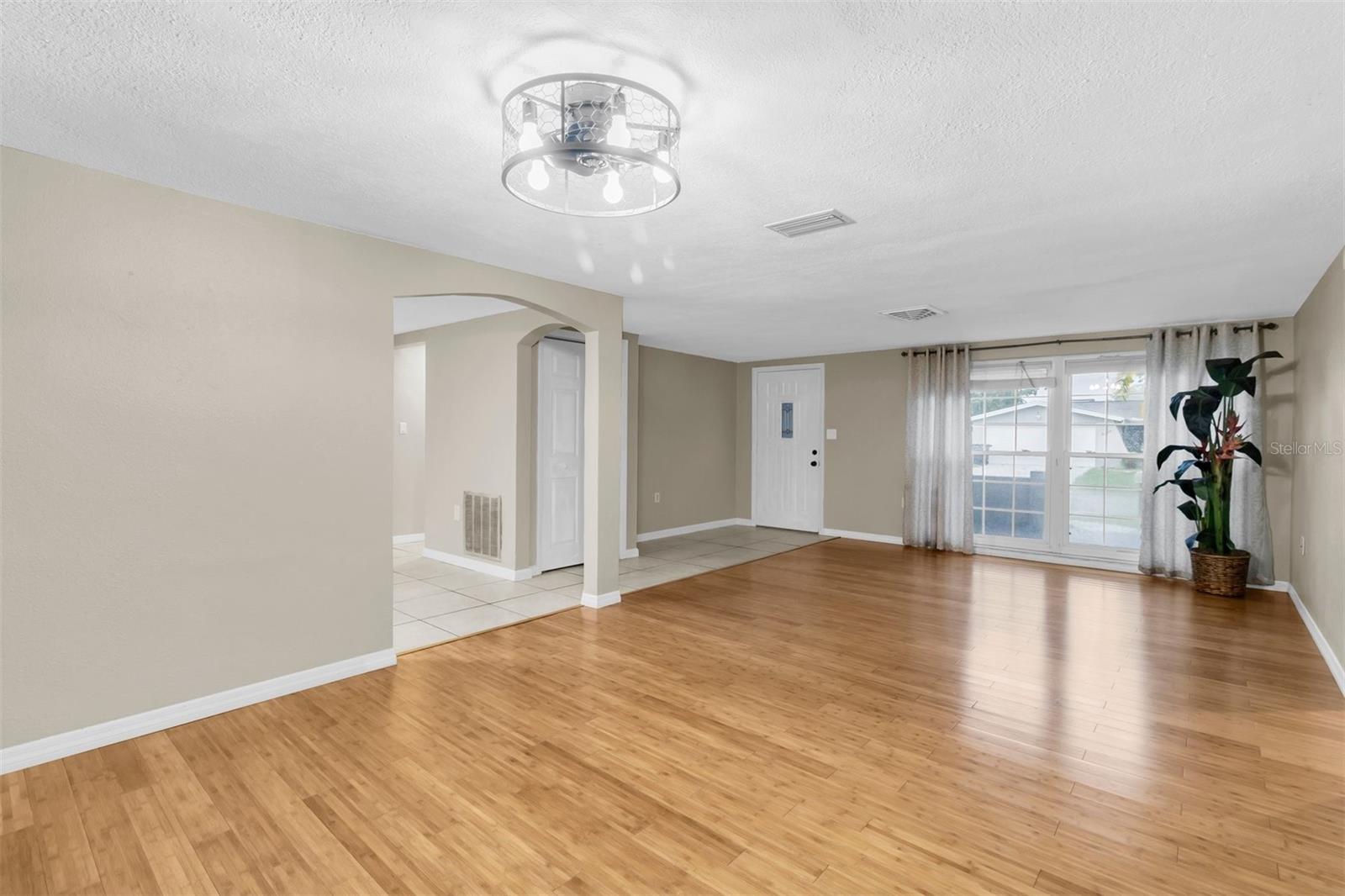 9203 Greenbriar Ln Property Photo 19