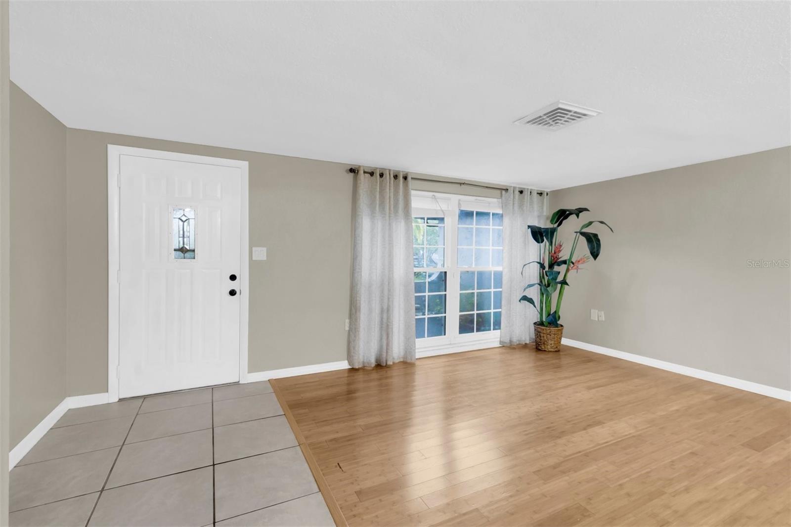 9203 Greenbriar Ln Property Photo 24