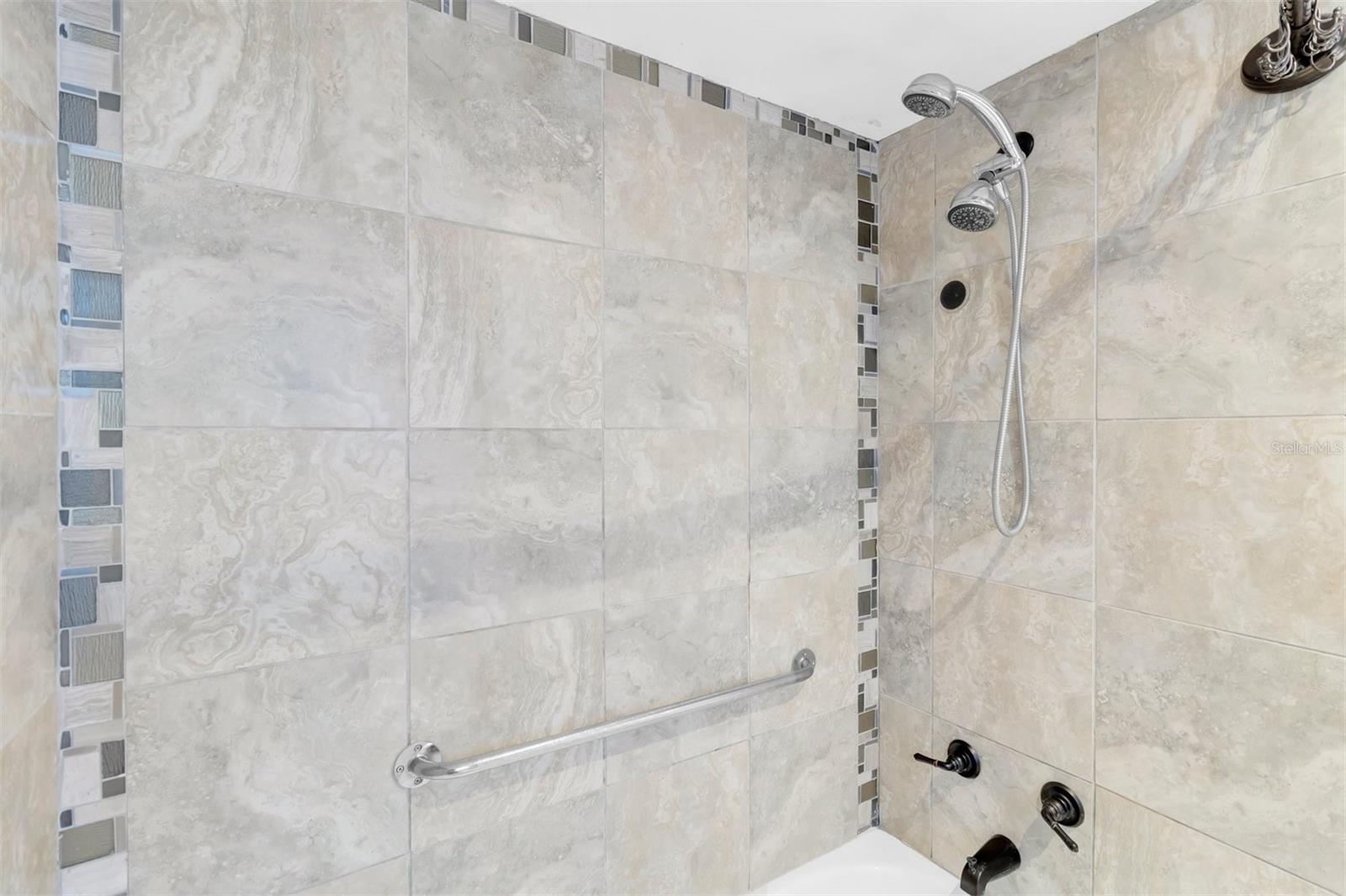 9203 Greenbriar Ln Property Photo 25