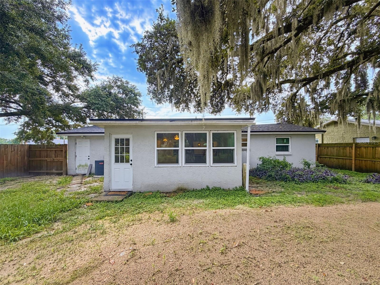 6845 Medlar Dr Property Photo 26