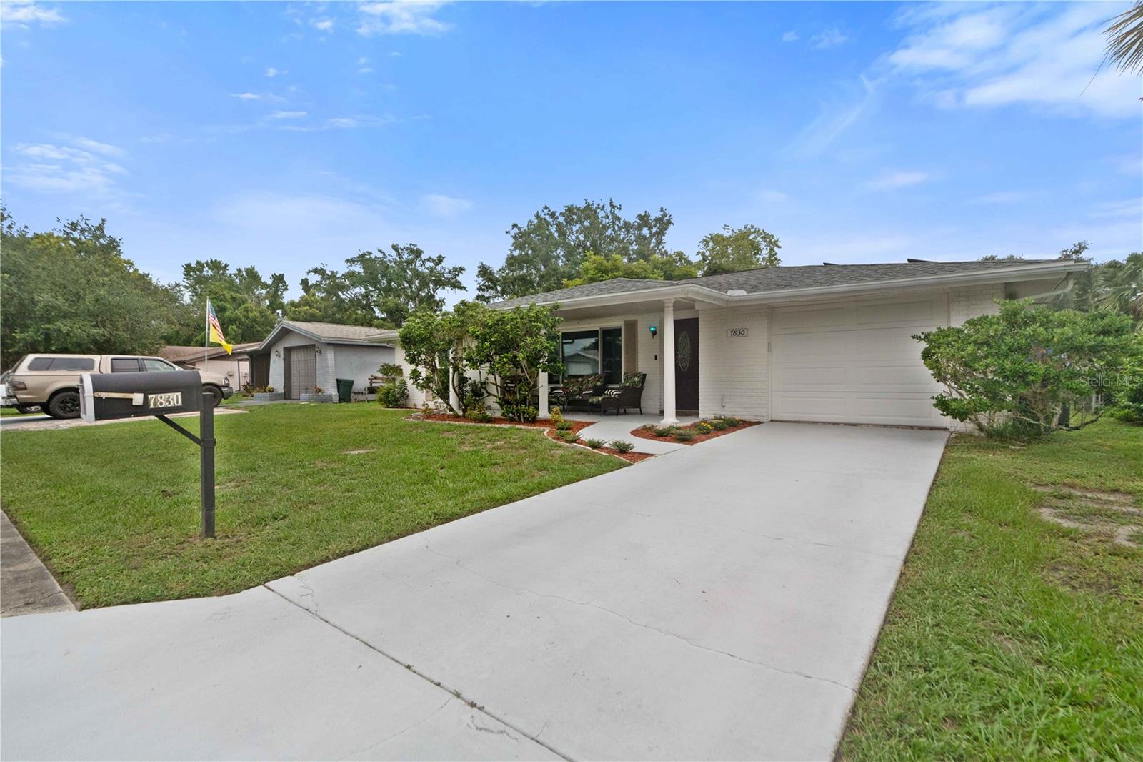 7830 Cherrytree Ln Property Photo 1