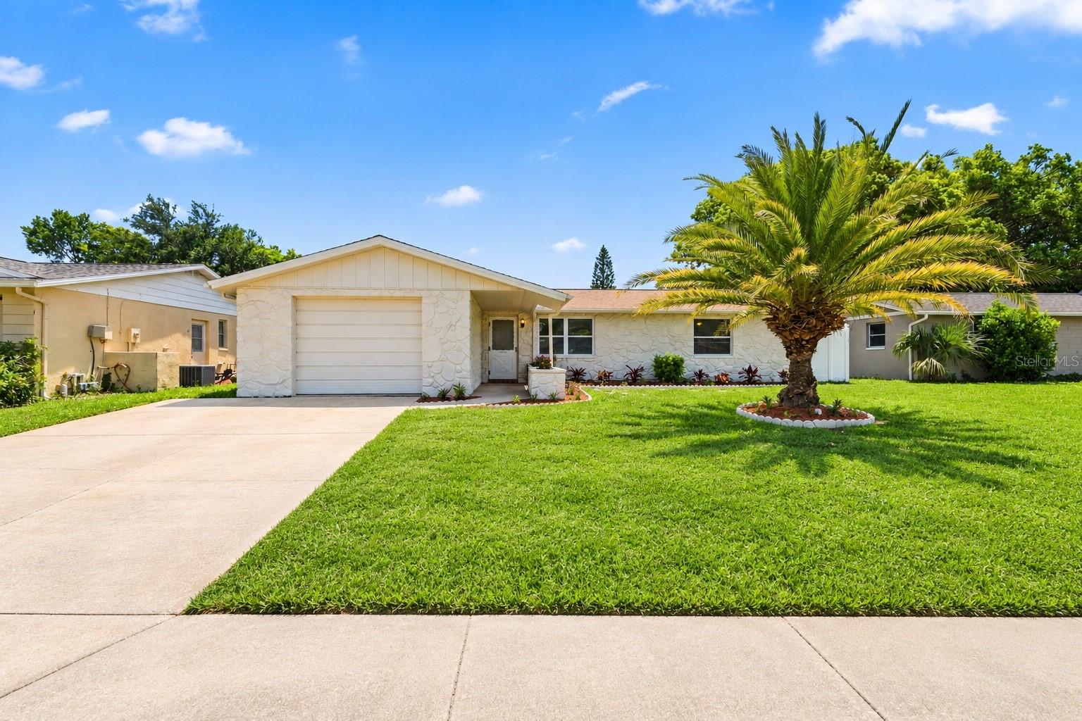 8936 Windsong Ln Property Photo 1