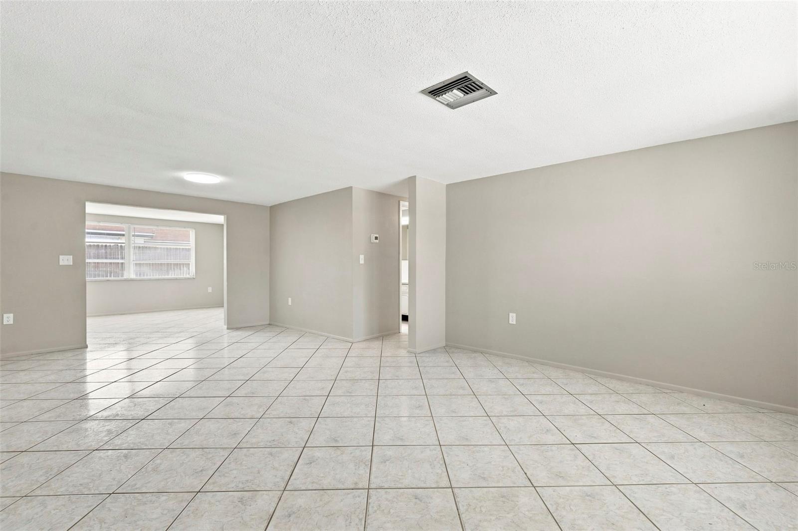 8936 Windsong Ln Property Photo 3
