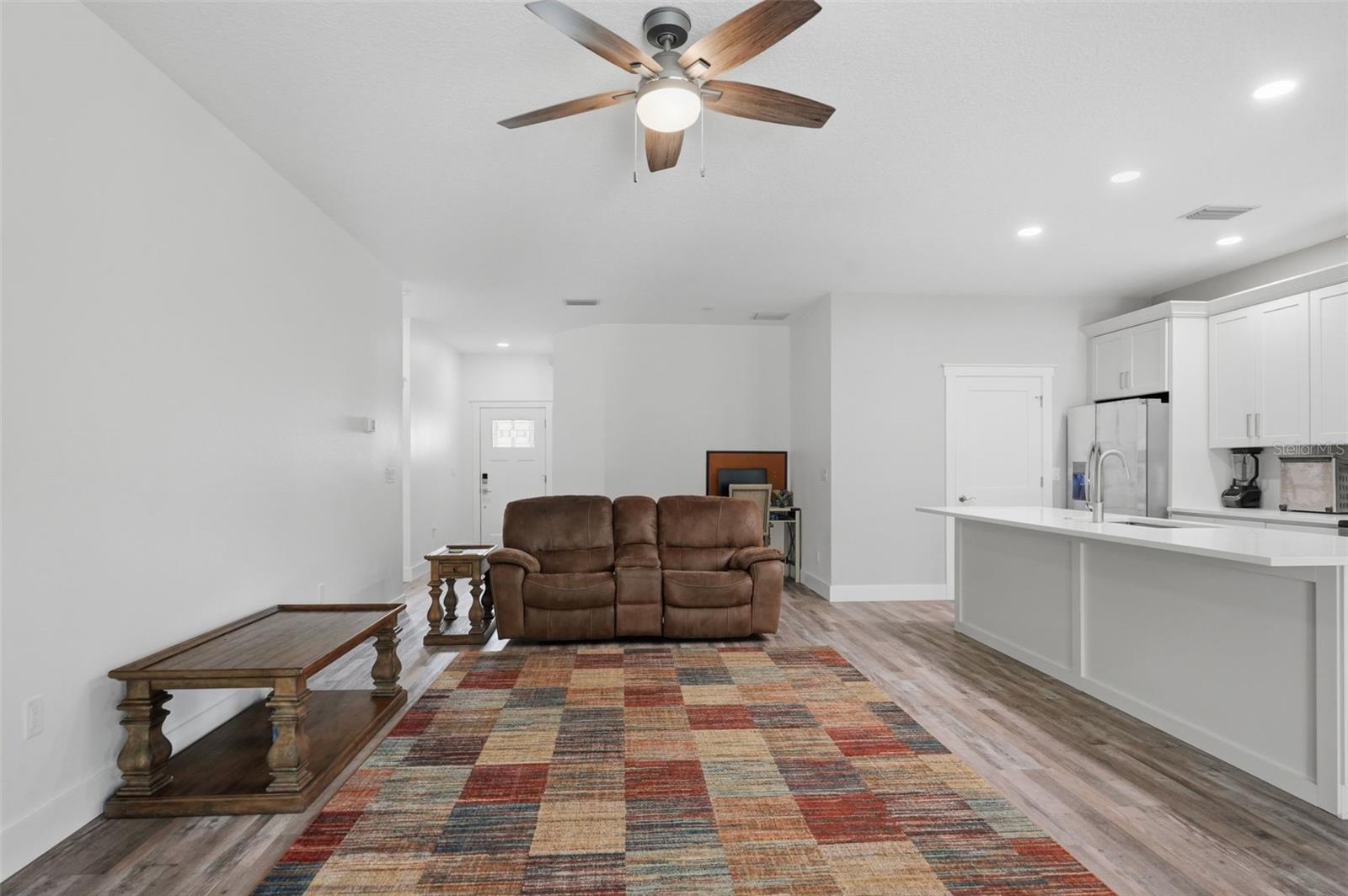 6454 Freeport Dr Property Photo 11