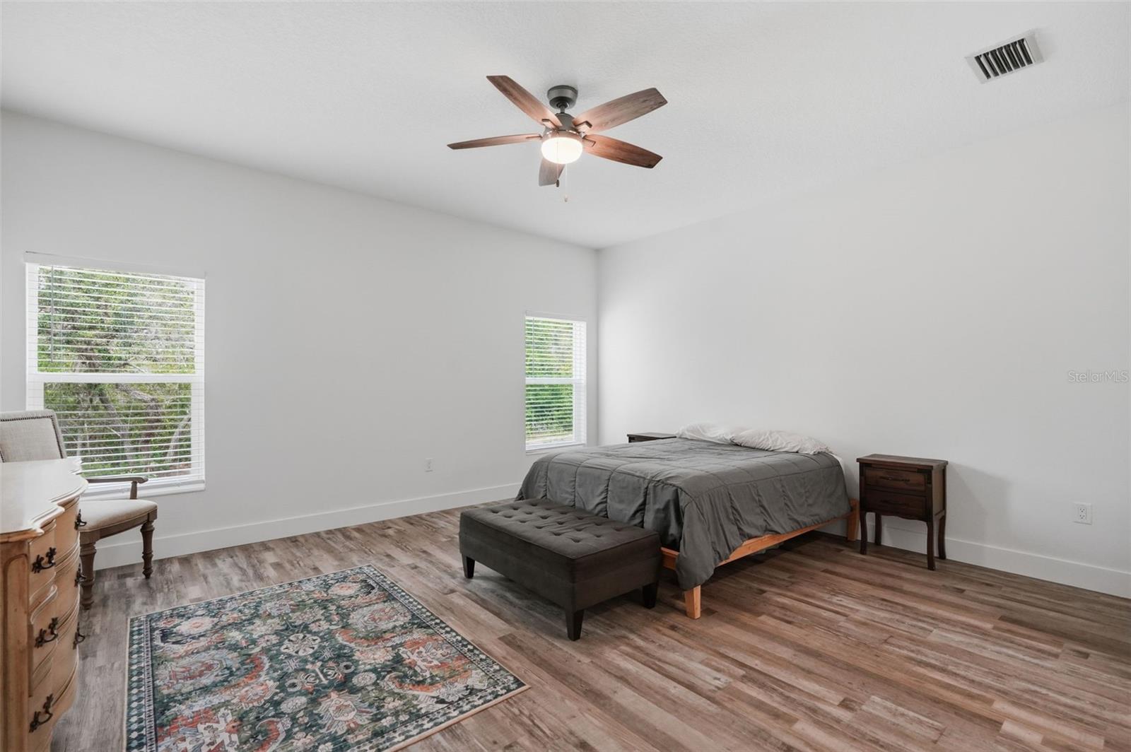 6454 Freeport Dr Property Photo 20