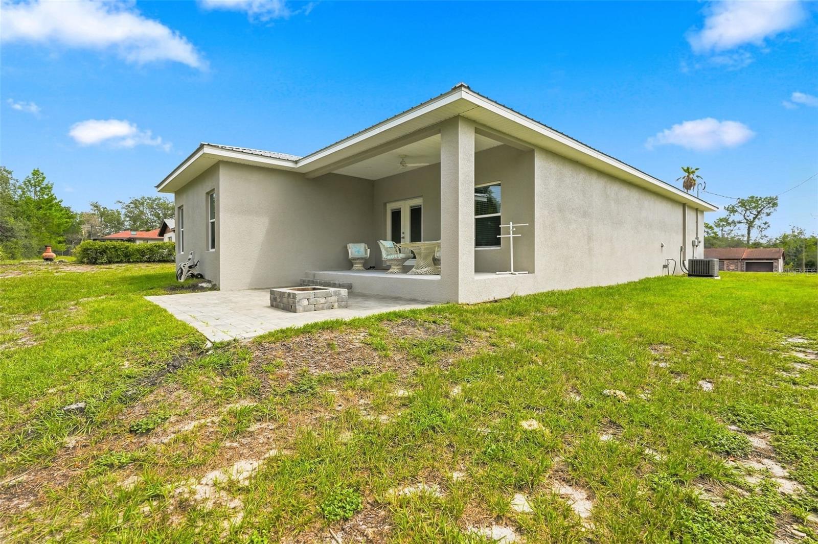 6454 Freeport Dr Property Photo 31