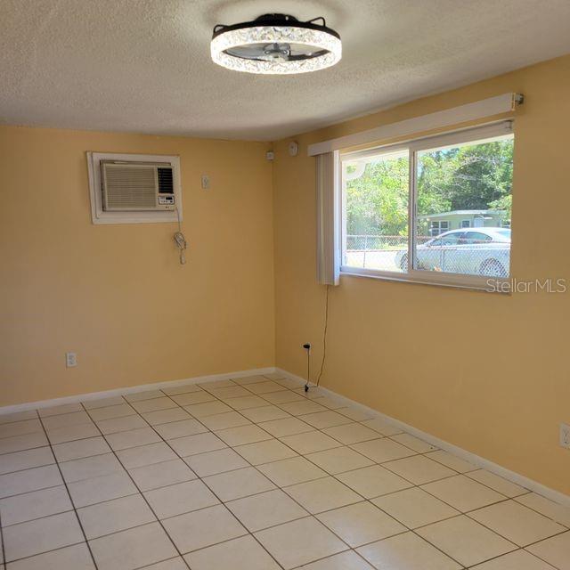 7431 Sheepshead Dr Property Photo 3