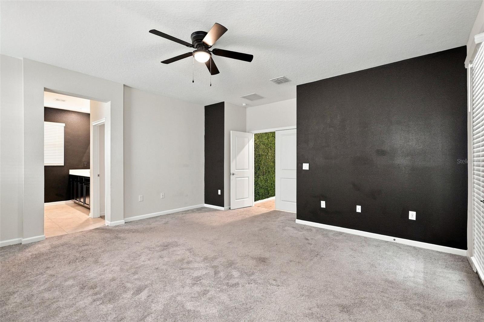 139 Pershing St Property Photo 18