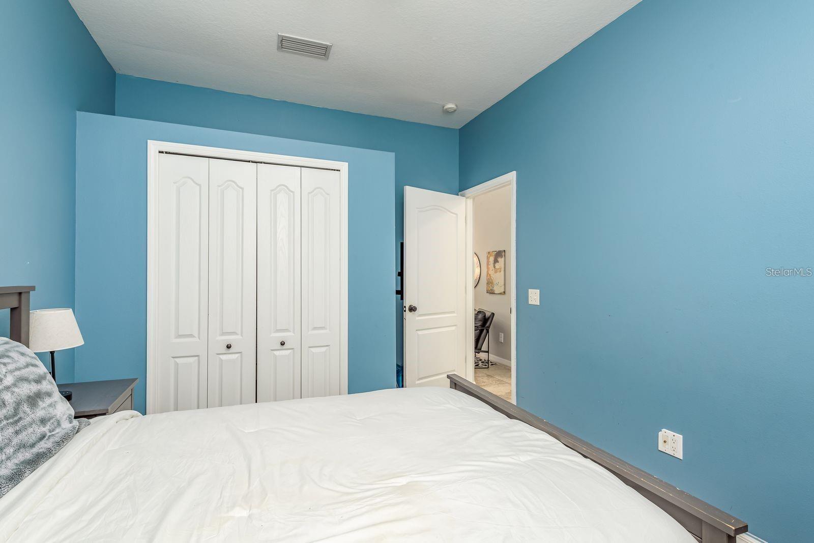 1810 Winsloe Dr Property Photo 23
