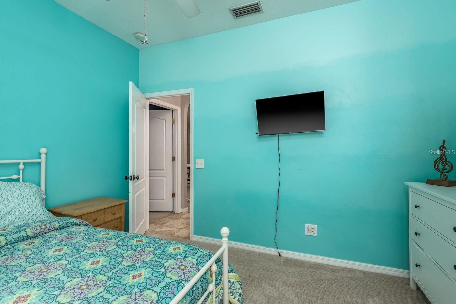 1810 Winsloe Dr Property Photo 26
