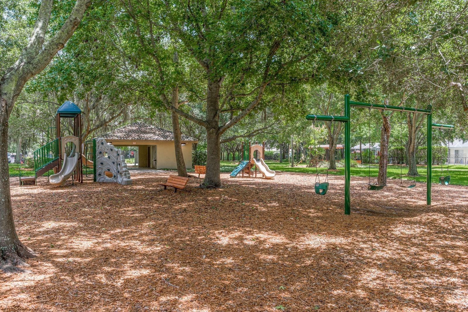 1810 Winsloe Dr Property Photo 42