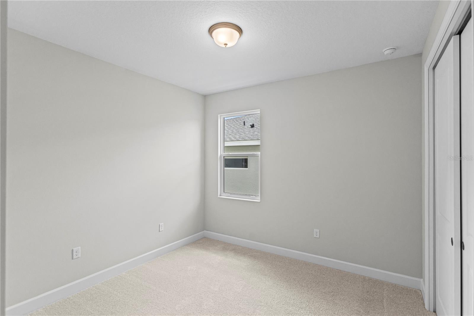 956 Club Cresswind Dr Property Photo 24