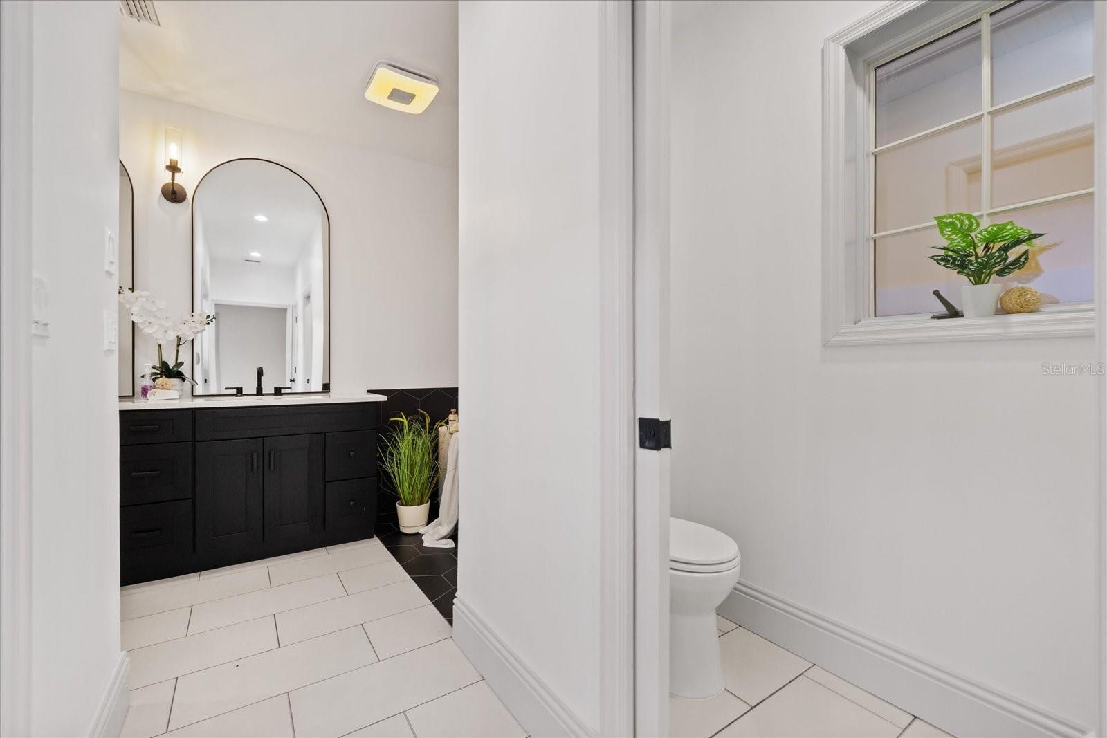 6121 Bayside Dr Property Photo 40