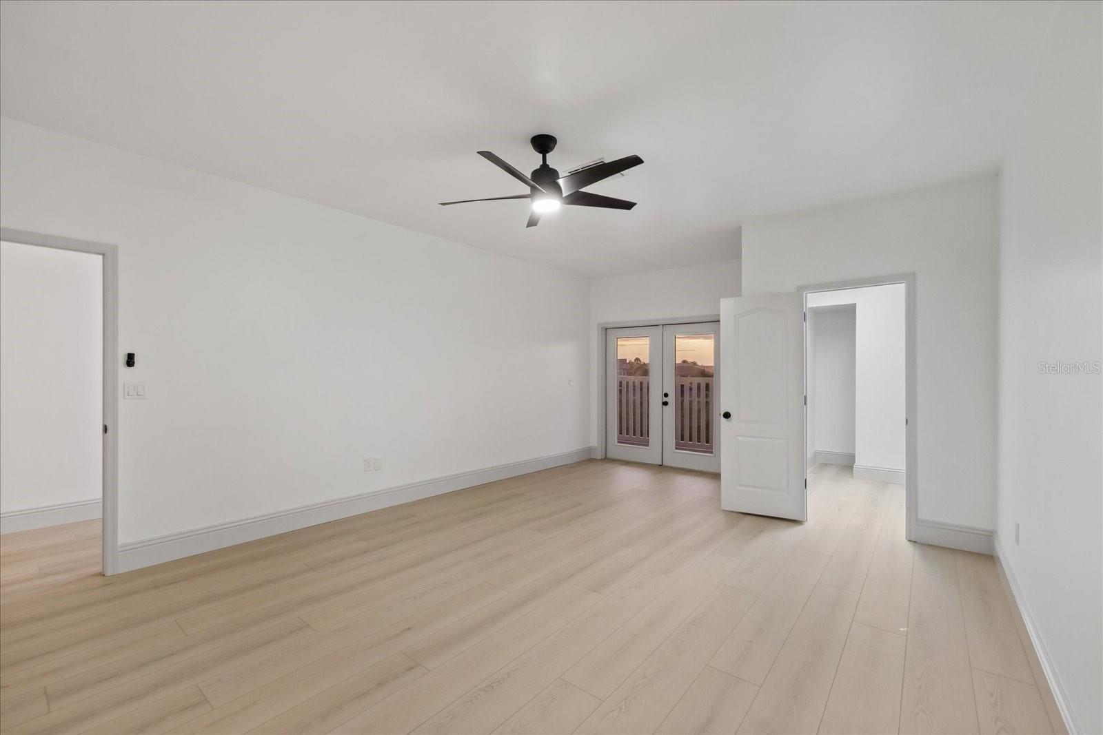 6121 Bayside Dr Property Photo 58