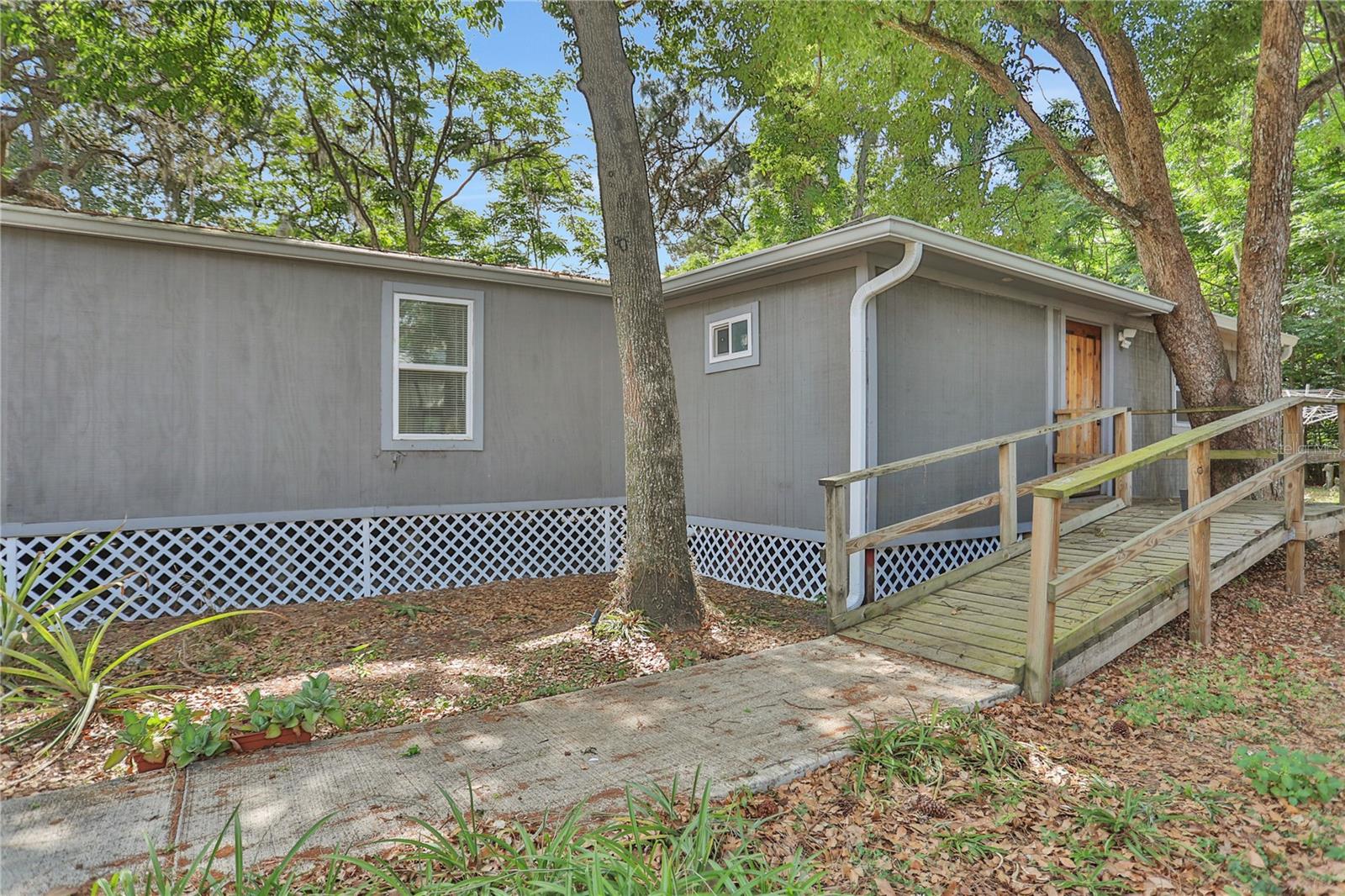 9132 Mango St Property Photo 3