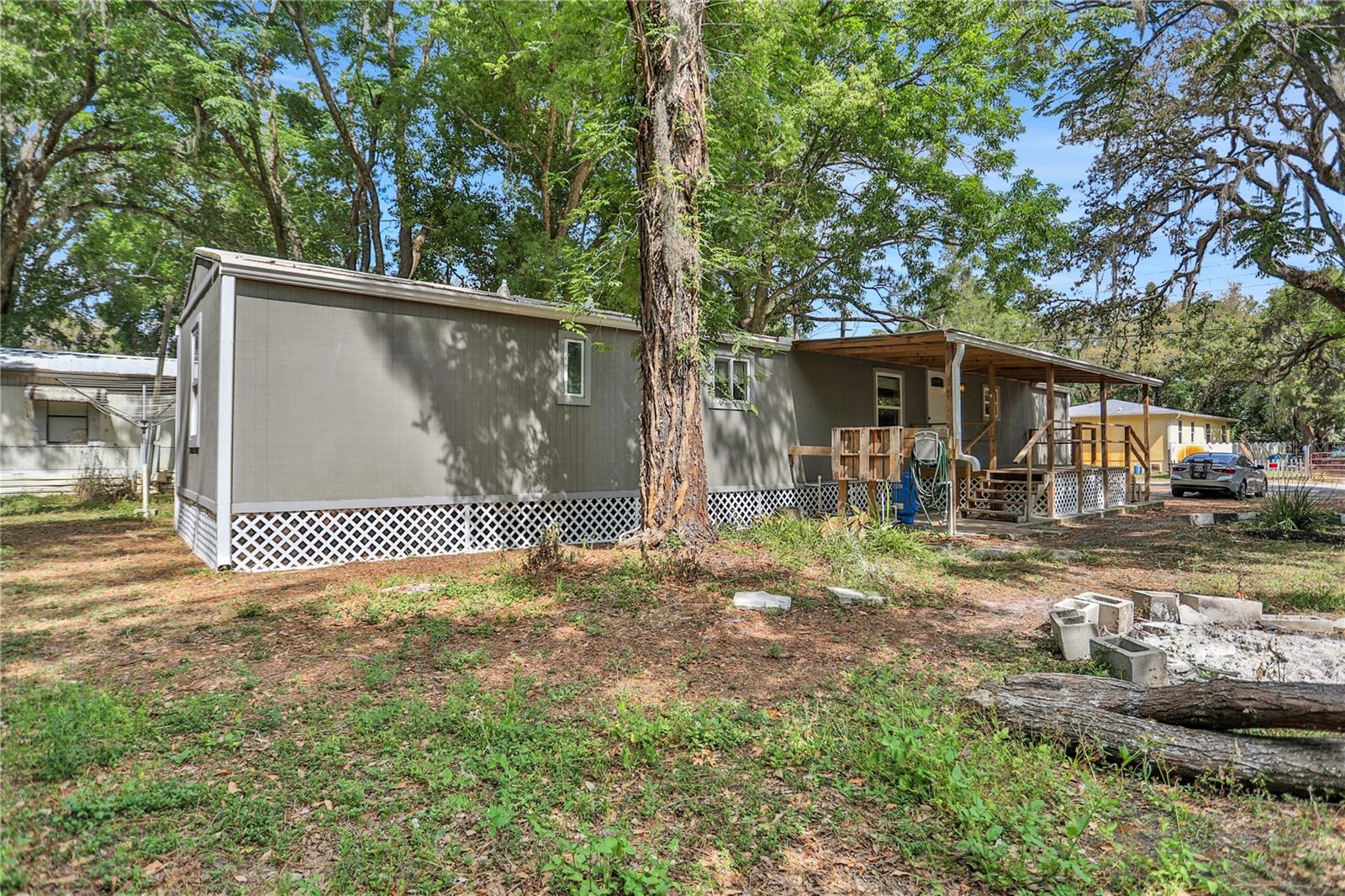 9132 Mango St Property Photo 5