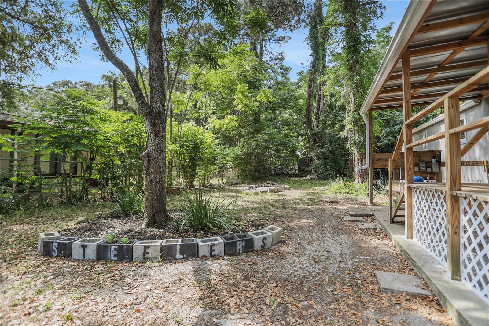 9132 Mango St Property Photo 8