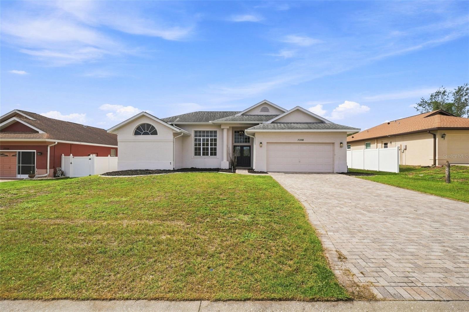 7258 Aloe Dr Property Photo 3
