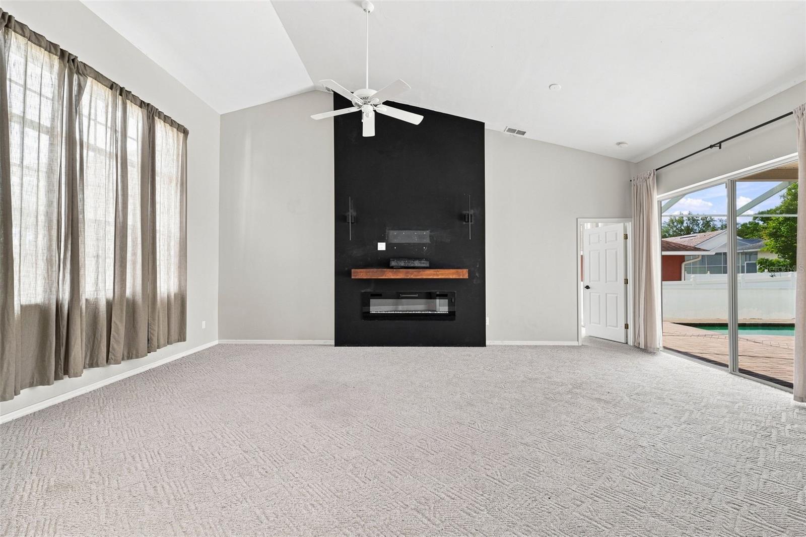 7258 Aloe Dr Property Photo 8