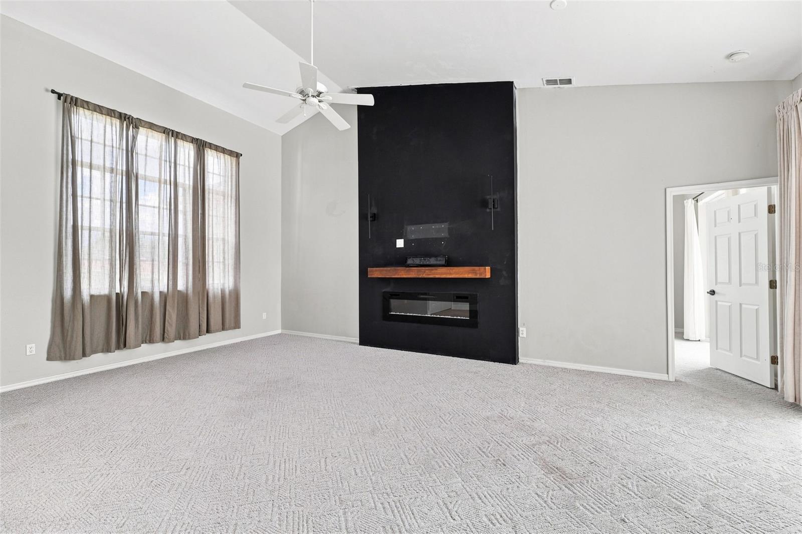 7258 Aloe Dr Property Photo 9