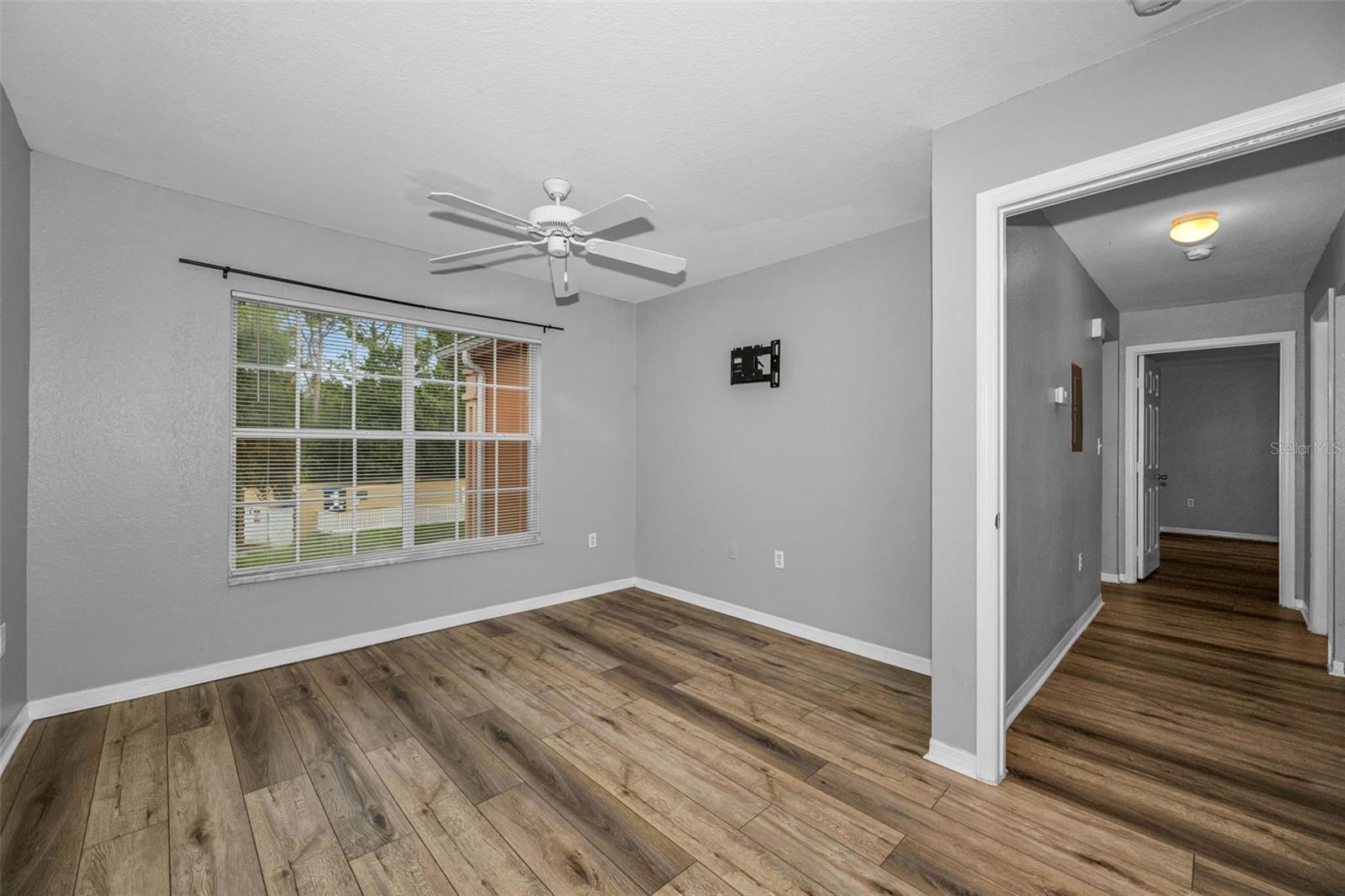 9078 Lake Chase Island Way #9078 Property Photo 9
