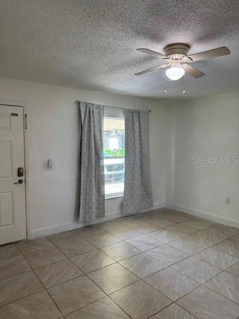 27127 Fernery Ave Property Photo 13
