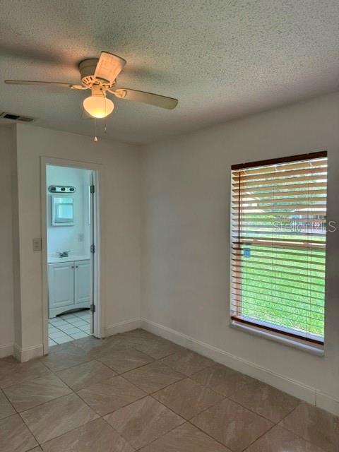 27127 Fernery Ave Property Photo 15