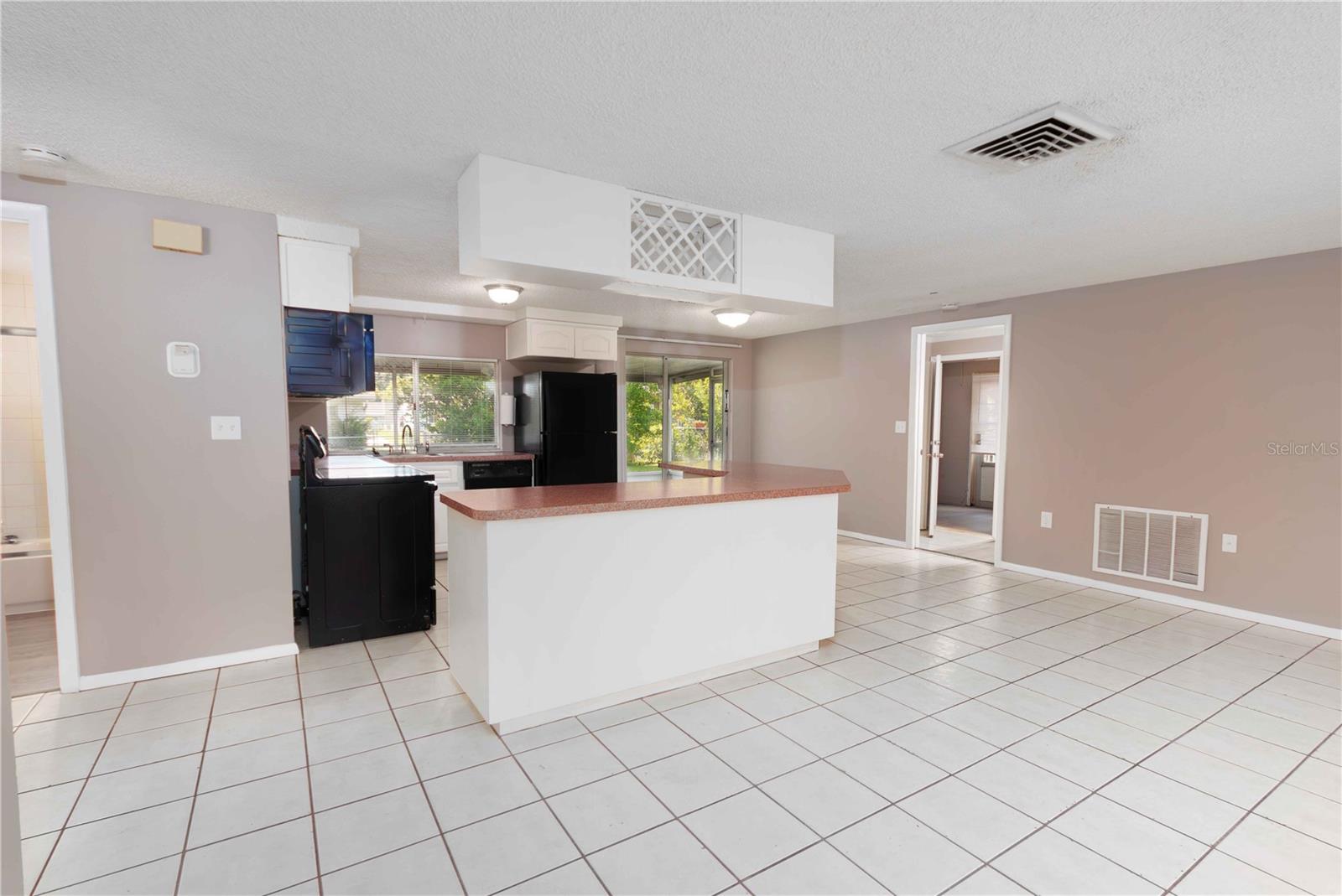 12401 Gunstock Ln Property Photo 7