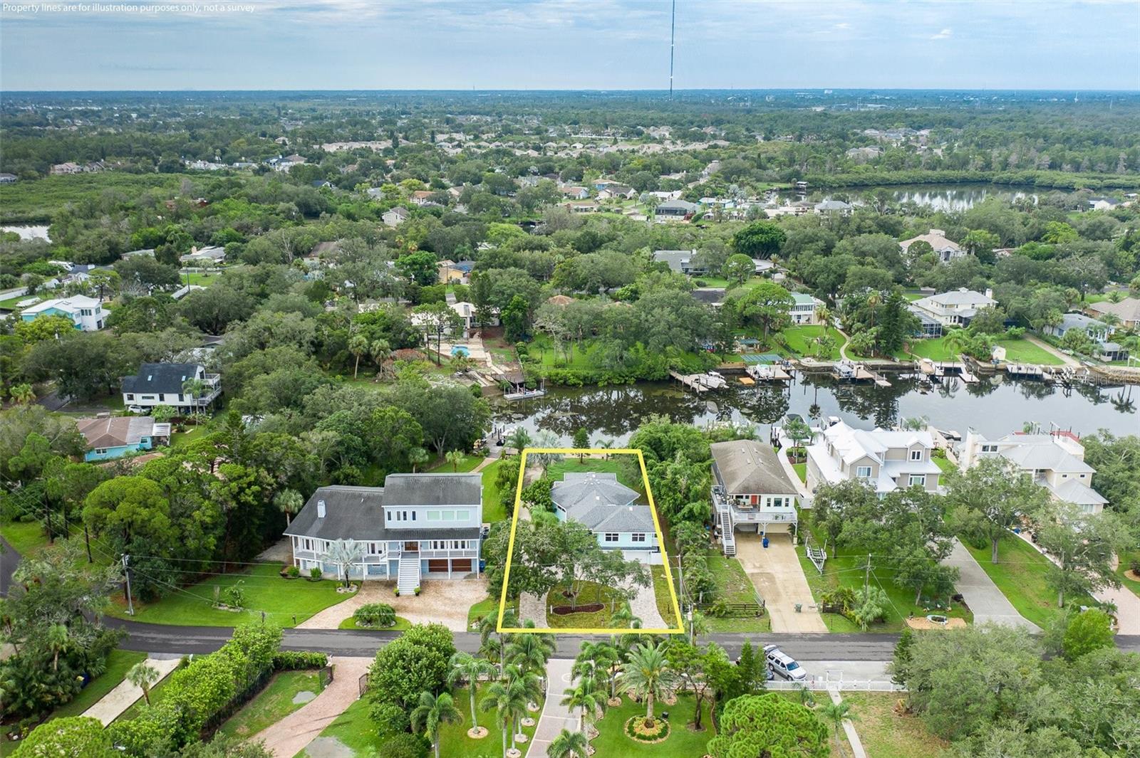2030 Gulfview Dr Property Photo 8