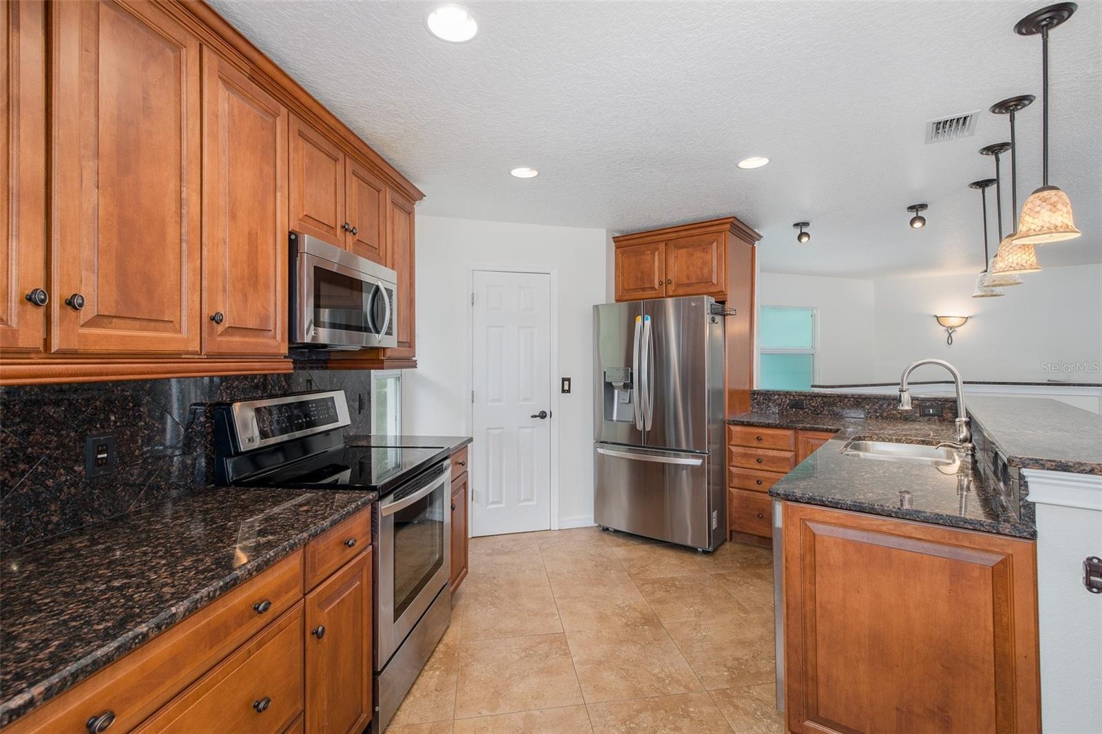2030 Gulfview Dr Property Photo 44