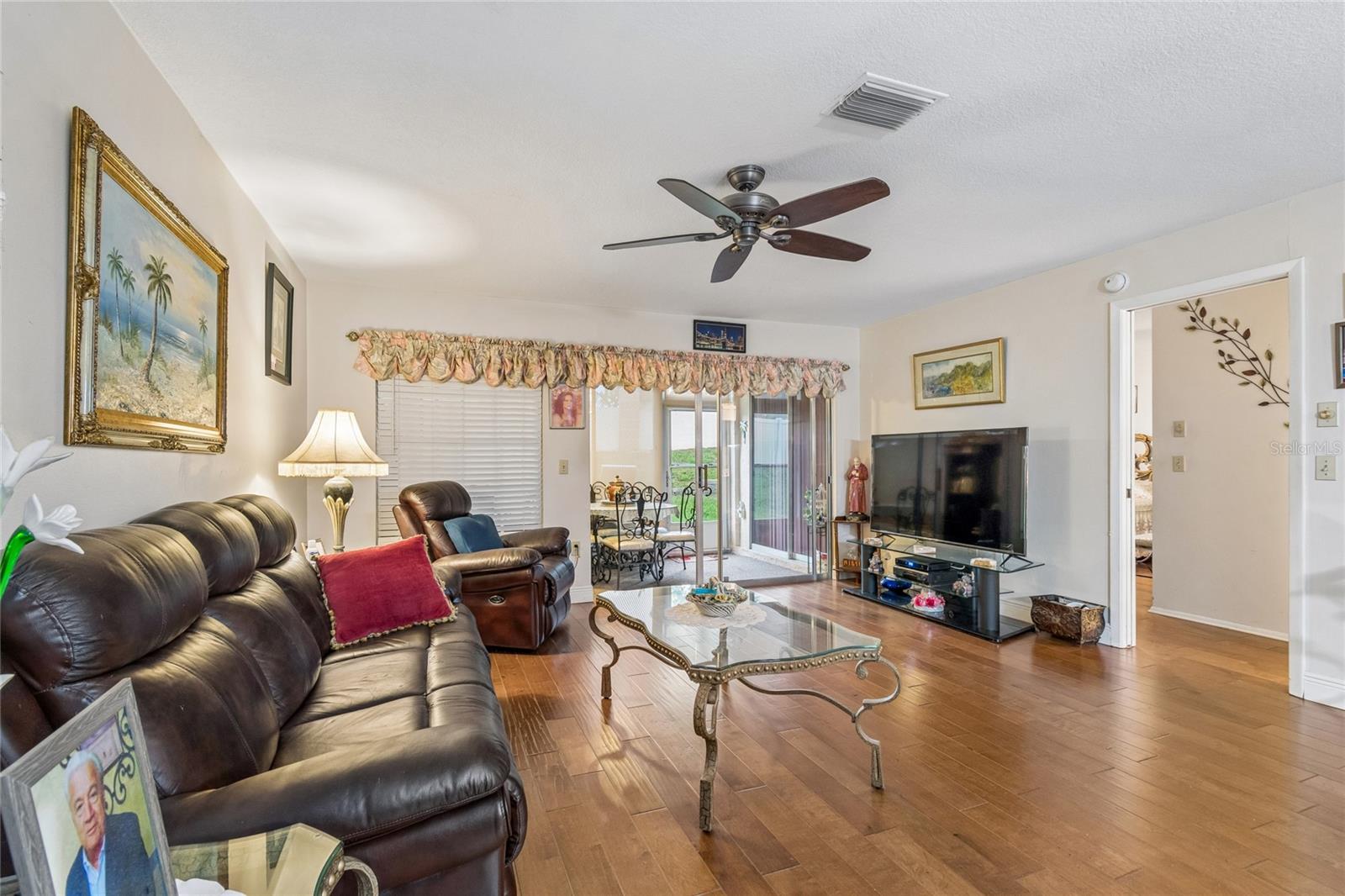 11512 Versailles Ln #11512 Property Photo 16