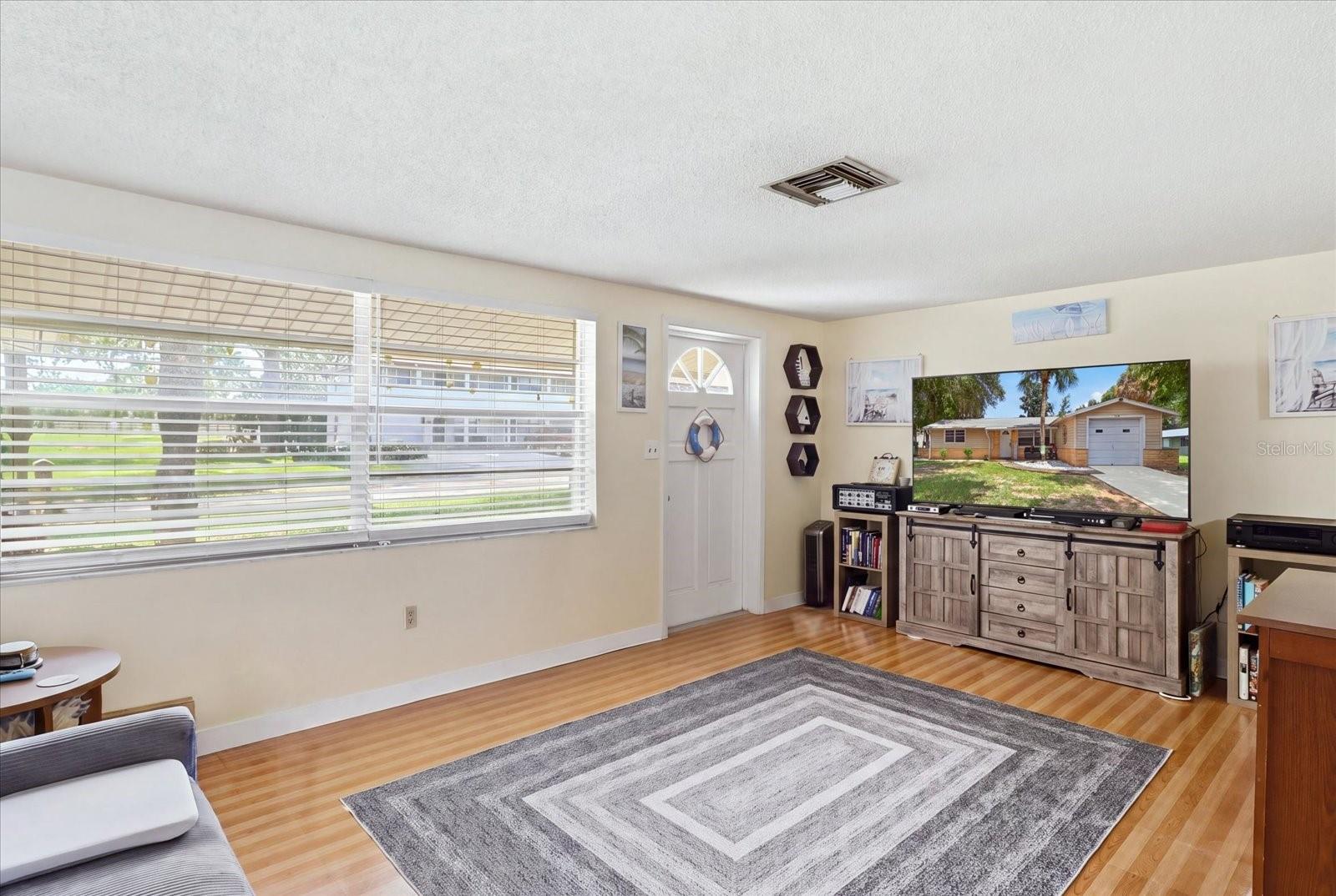 1149 N Trudel Pt Property Photo 3