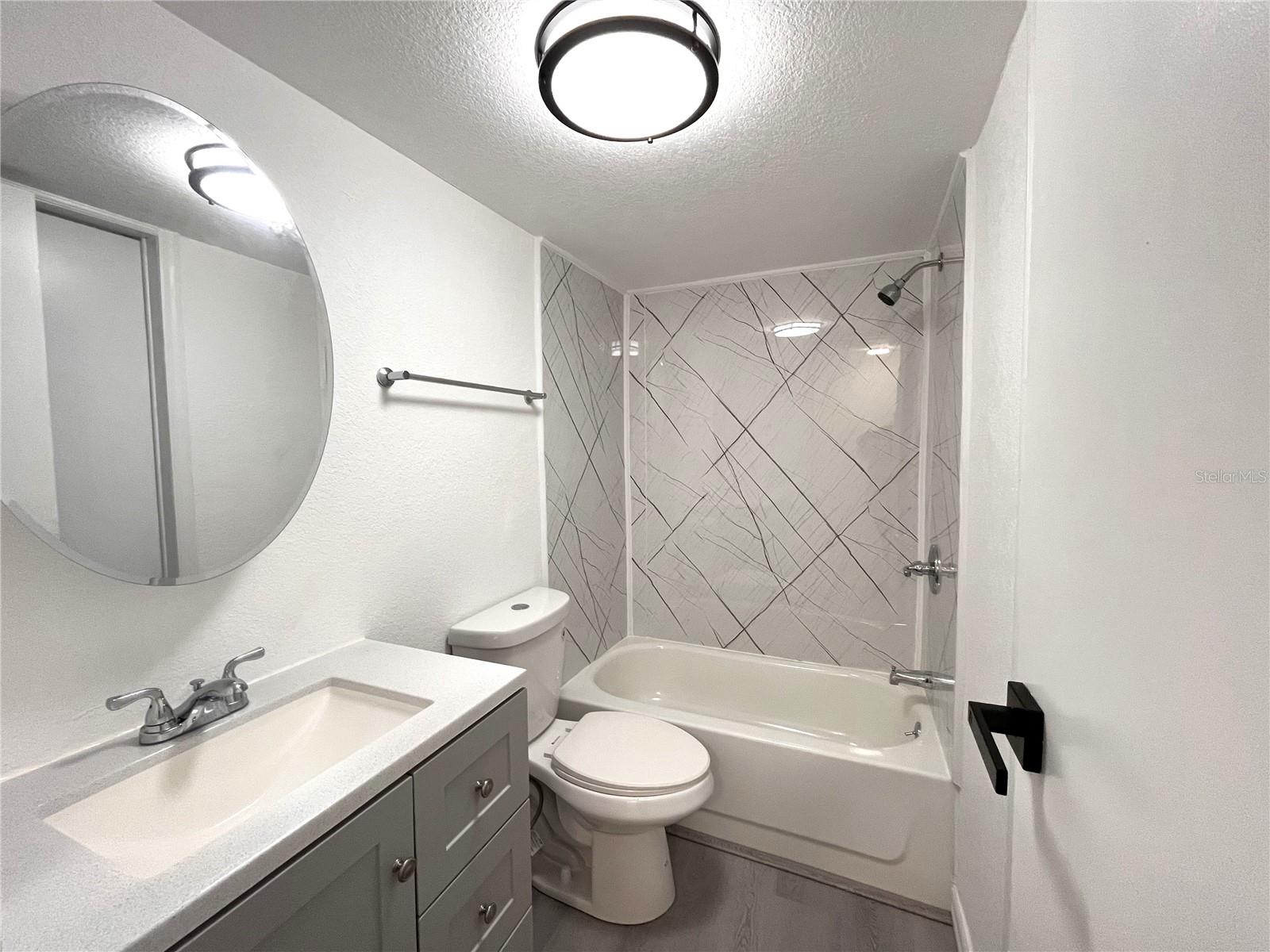 9860 Golden Loop Property Photo 23