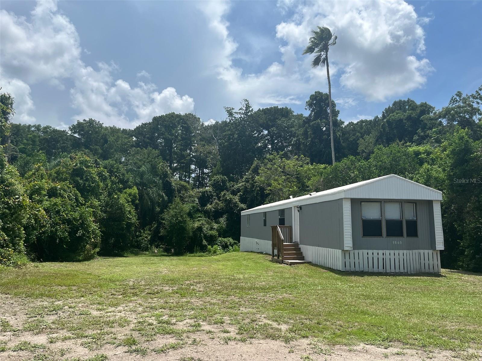 9860 Golden Loop Property Photo 24