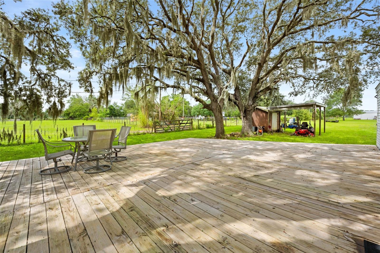 4586 California St Property Photo 3