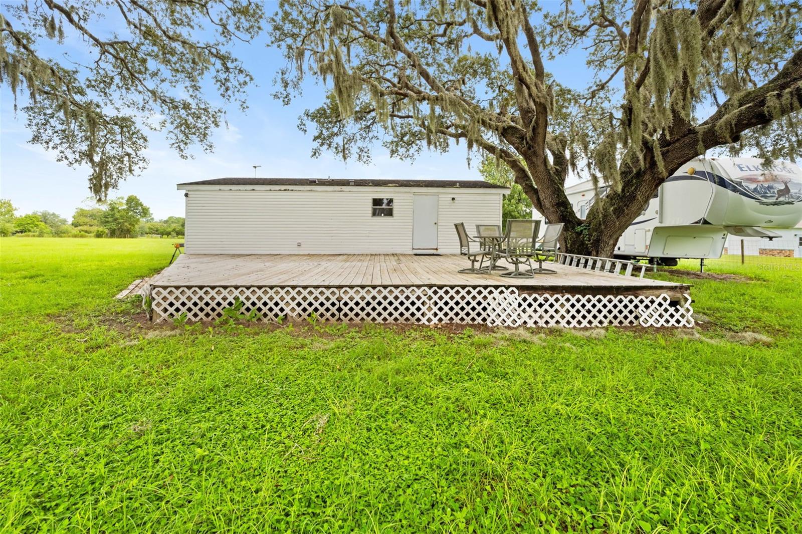 4586 California St Property Photo 7