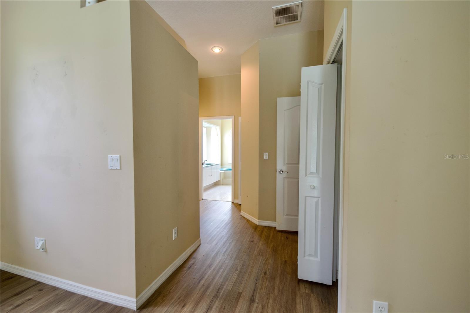 13808 Rudi Loop Property Photo 17