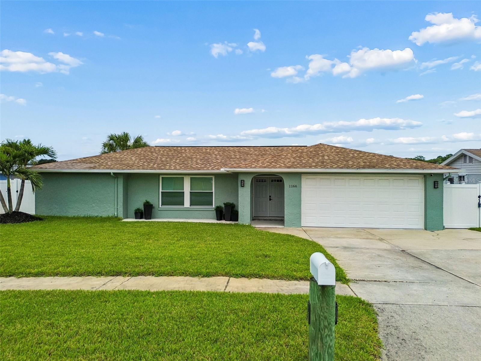 1166 Chancellor Dr Property Photo 80