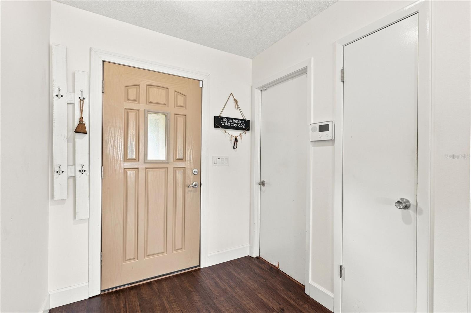2077 Arbuckle Rd Property Photo 6
