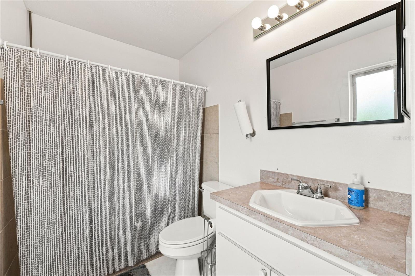 2077 Arbuckle Rd Property Photo 23