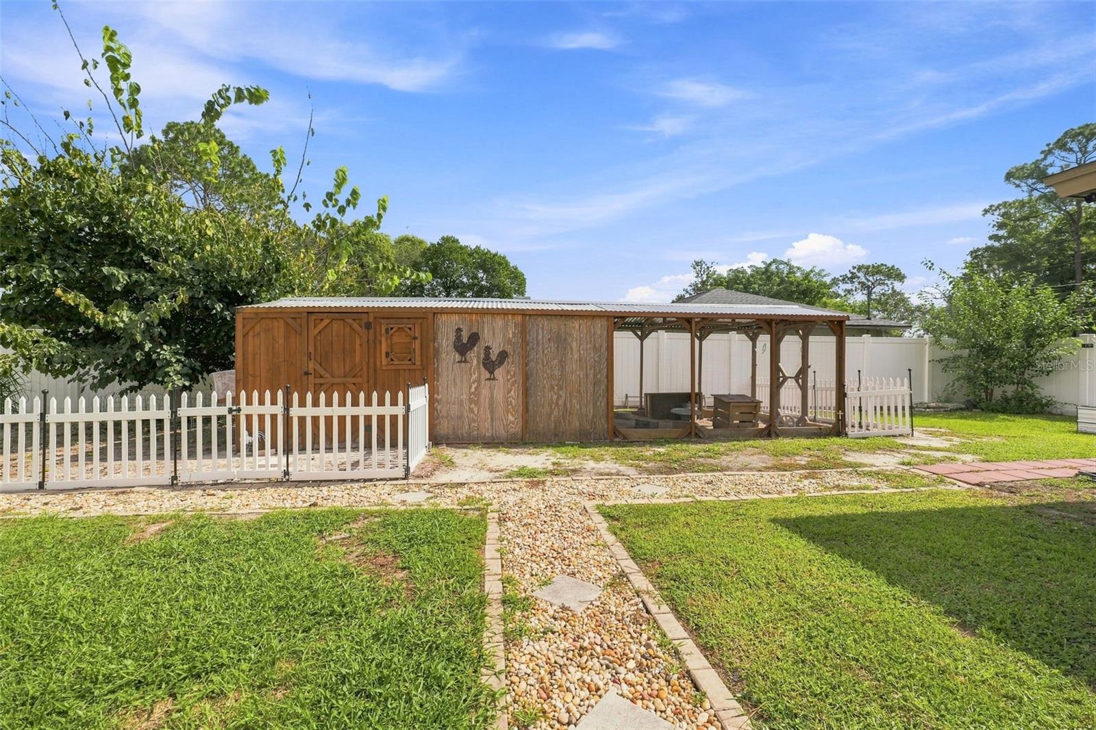 2077 Arbuckle Rd Property Photo 31