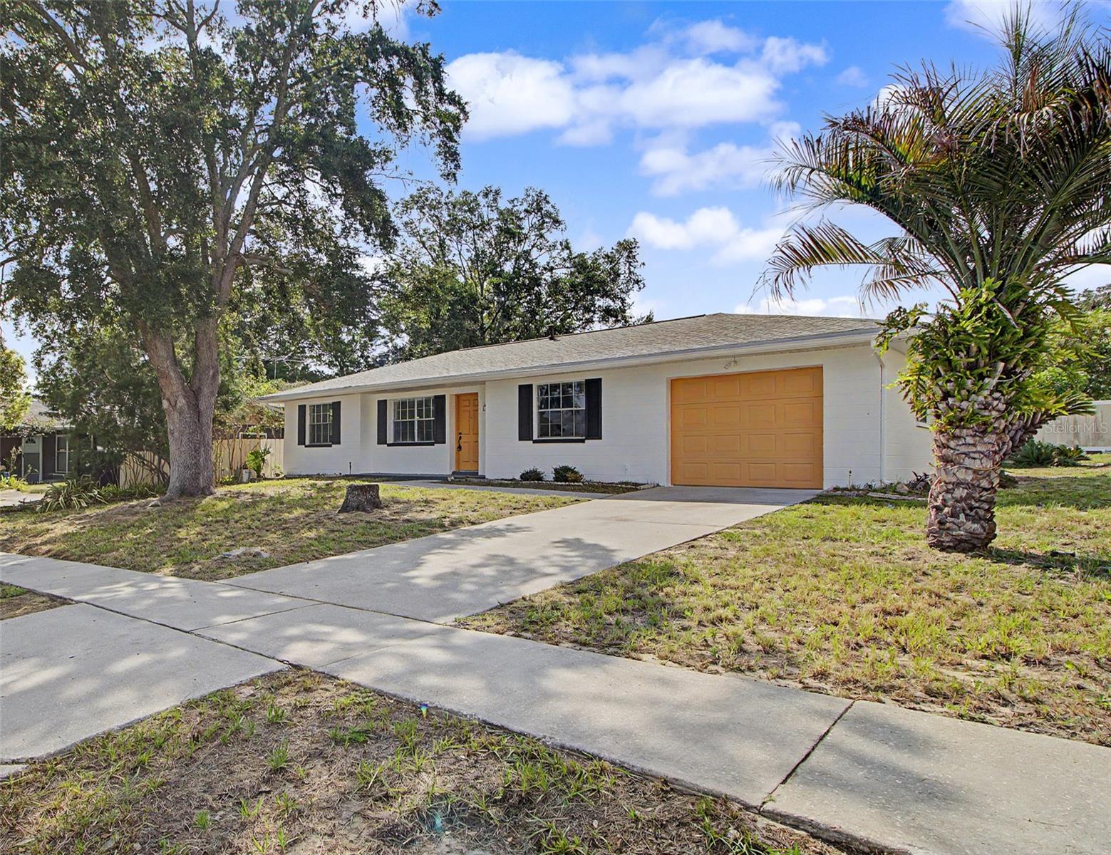 12368 Mayberry Rd Property Photo 1