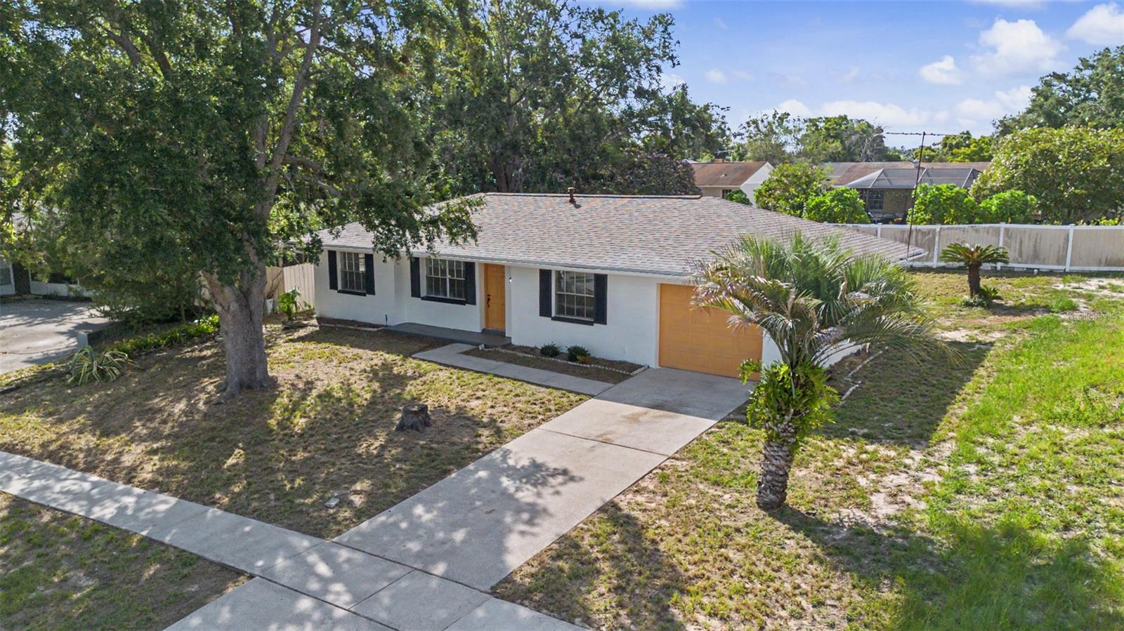 12368 Mayberry Rd Property Photo 6